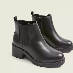 Black Lug Boots...Size 12W..NEW!!